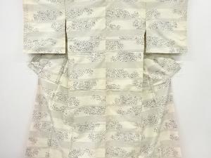 アンティーク　横段に源氏車模様織り出し十日町紬着物